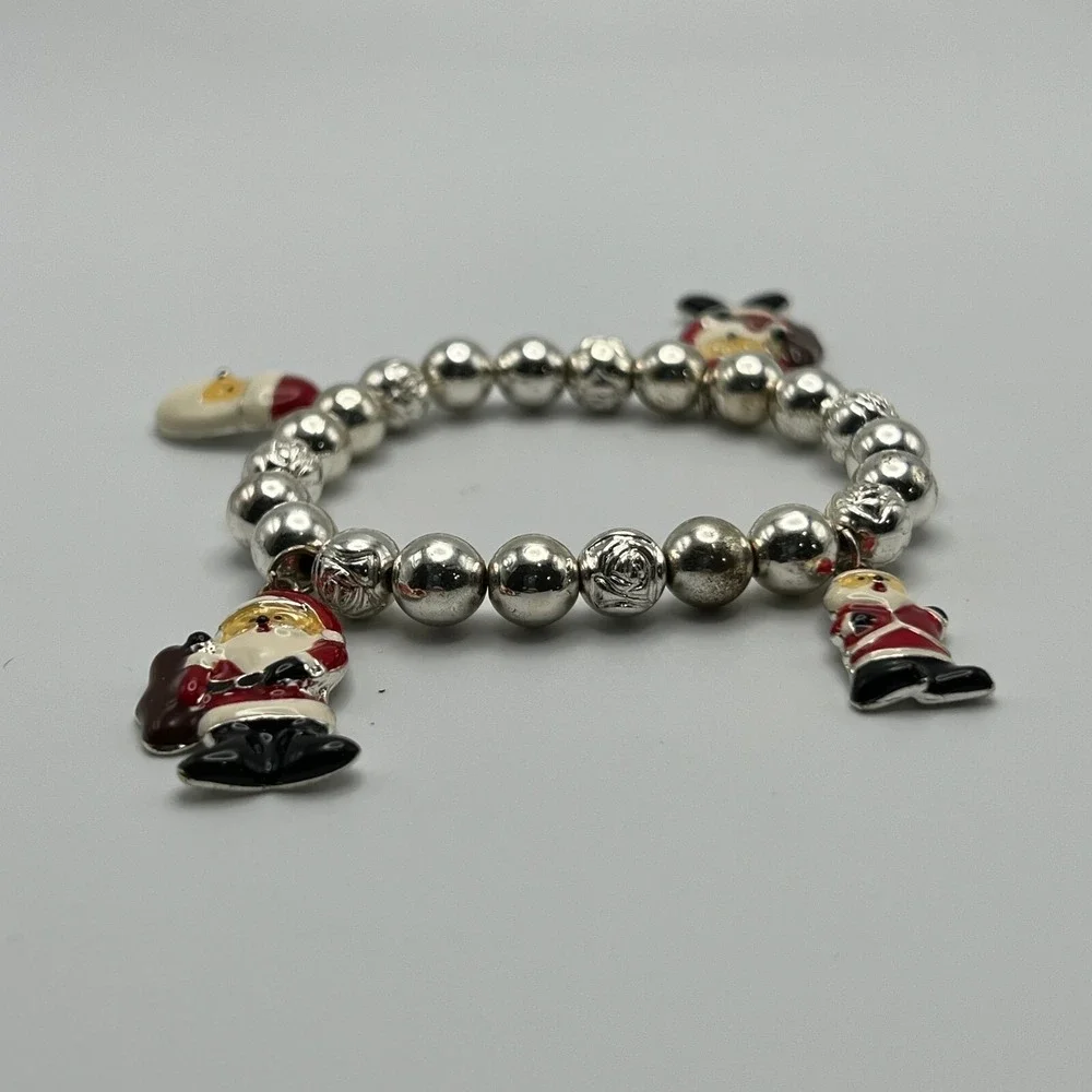 Christmas‎ Stretch Bracelet Silver Tone Beads Enamel Santa Charms